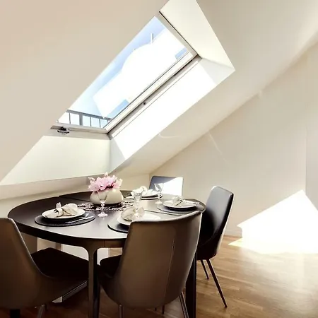 Modern Penthouse In The City Center Vilnius